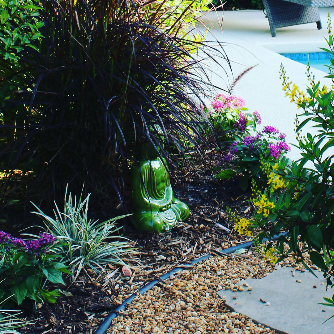 mulching benefits for gardens